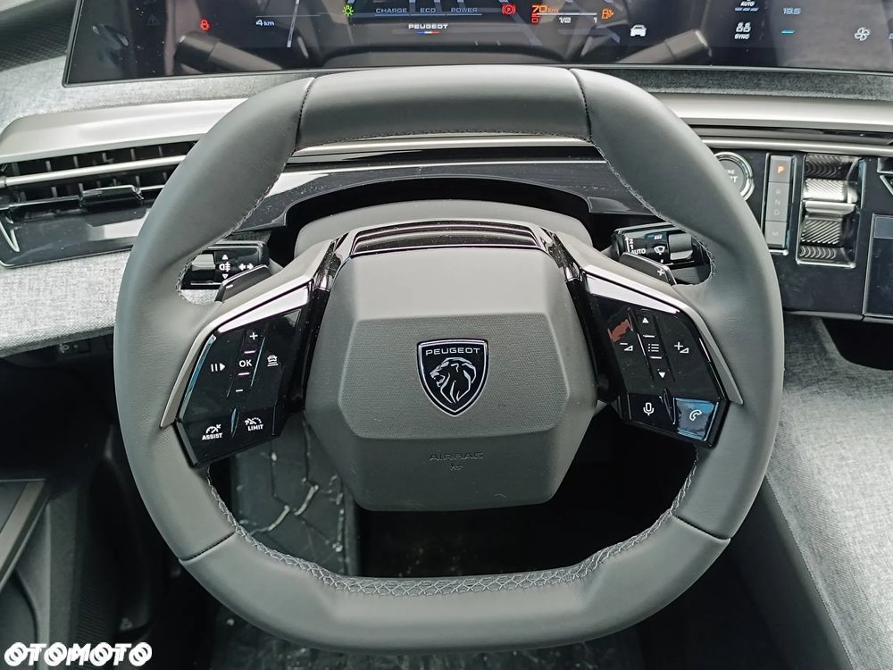 Peugeot 3008 1.2 PureTech mHEV Allure e-DCS6 - 11