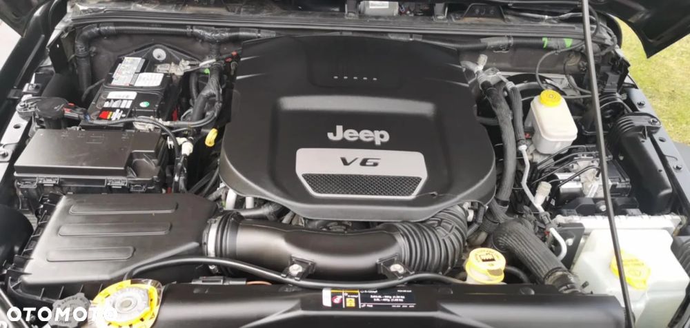 Jeep Wrangler - 6