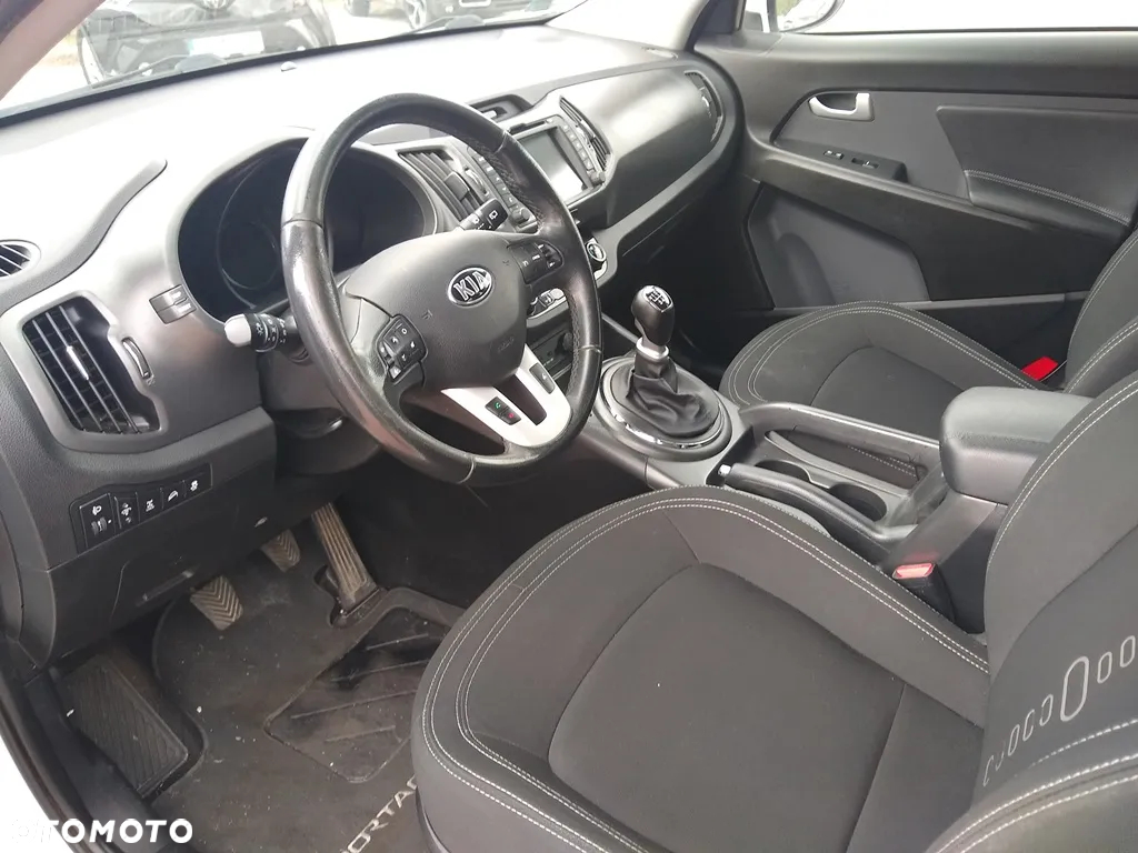 Kia Sportage - 10
