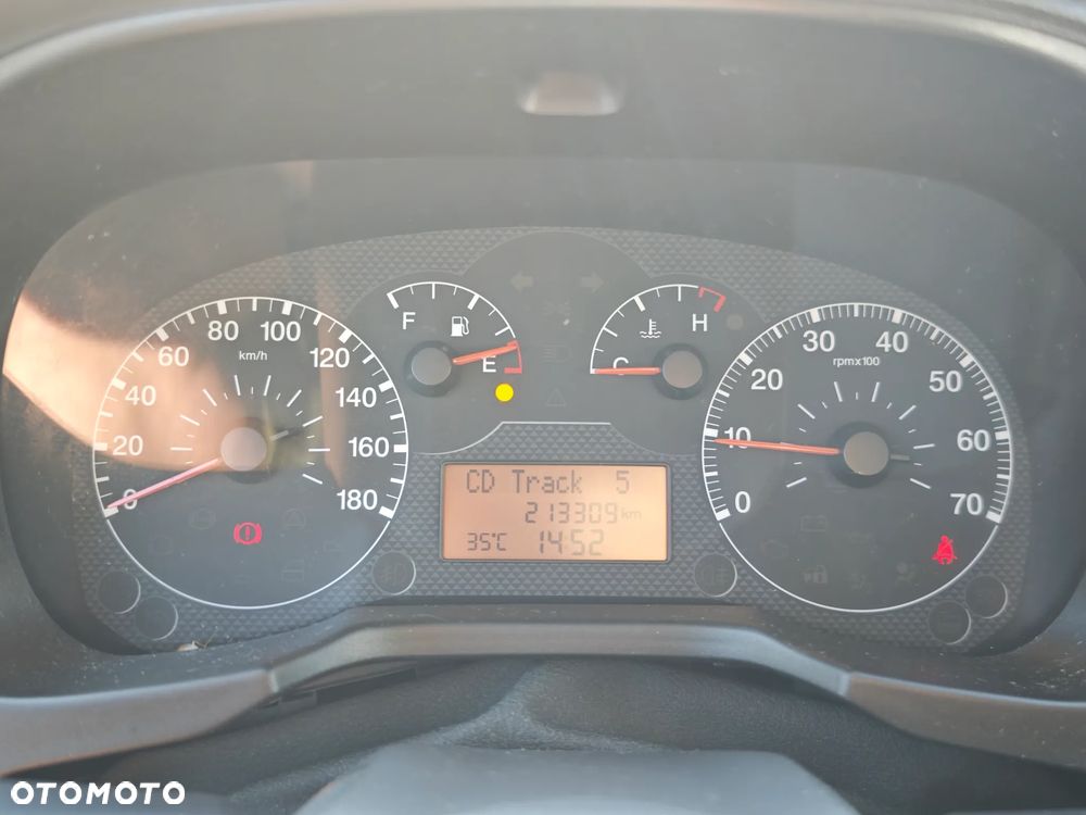 Fiat Fiorino 1.3 Multijet 16V Dynamic - 32