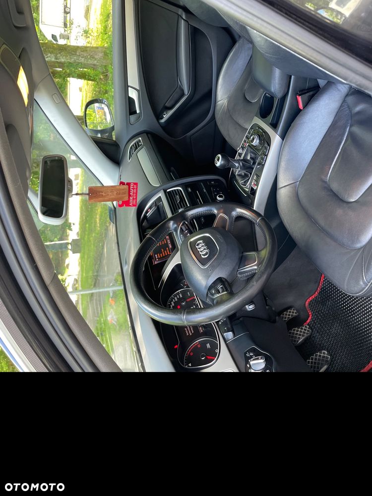 Audi A4 Avant - 11