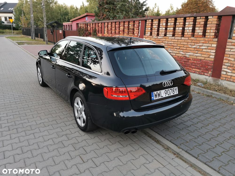 Audi A4 - 4