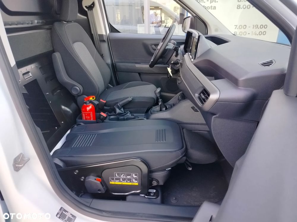 Ford Transit Courier - 7