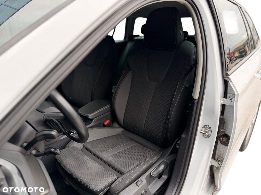 Skoda Octavia 2.0 TDI Ambition DSG - 18