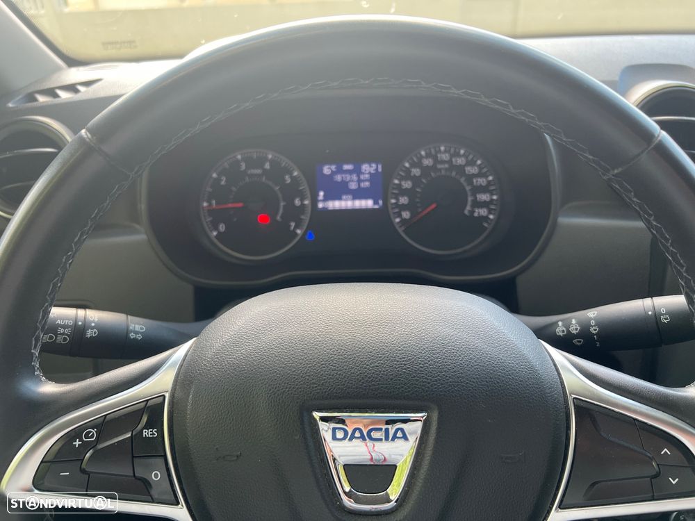 Dacia Duster 1.5 Blue dCi Comfort 4WD - 8