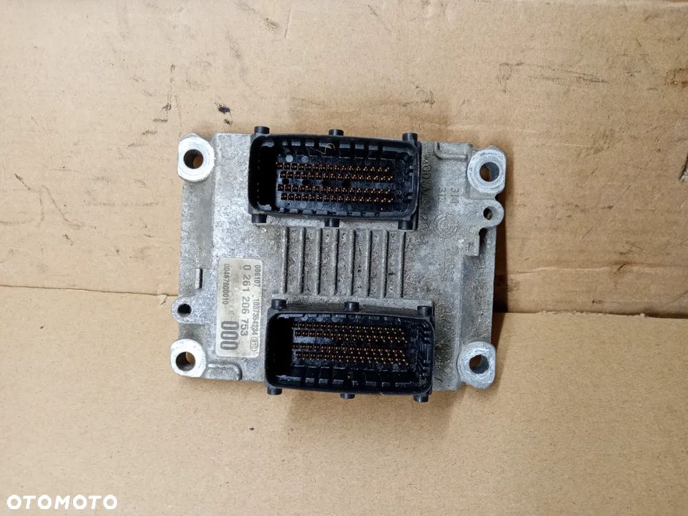 Komputer sterownik silnika Fiat Punto II 2 1.2 16V 0261206753 - 1
