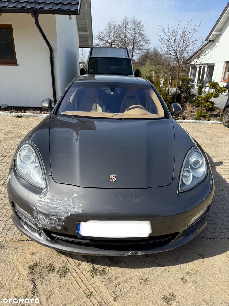 Porsche Panamera 4 PDK - 8