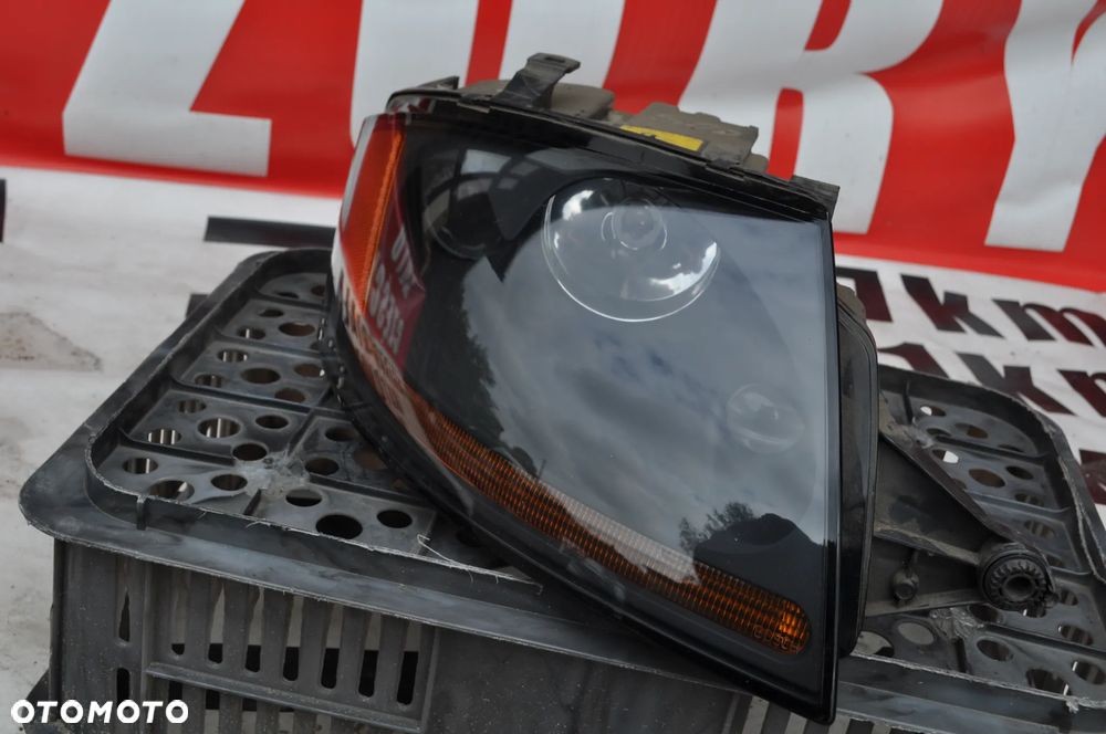audi TT 8N lampa prawa WYSYŁKA - 3
