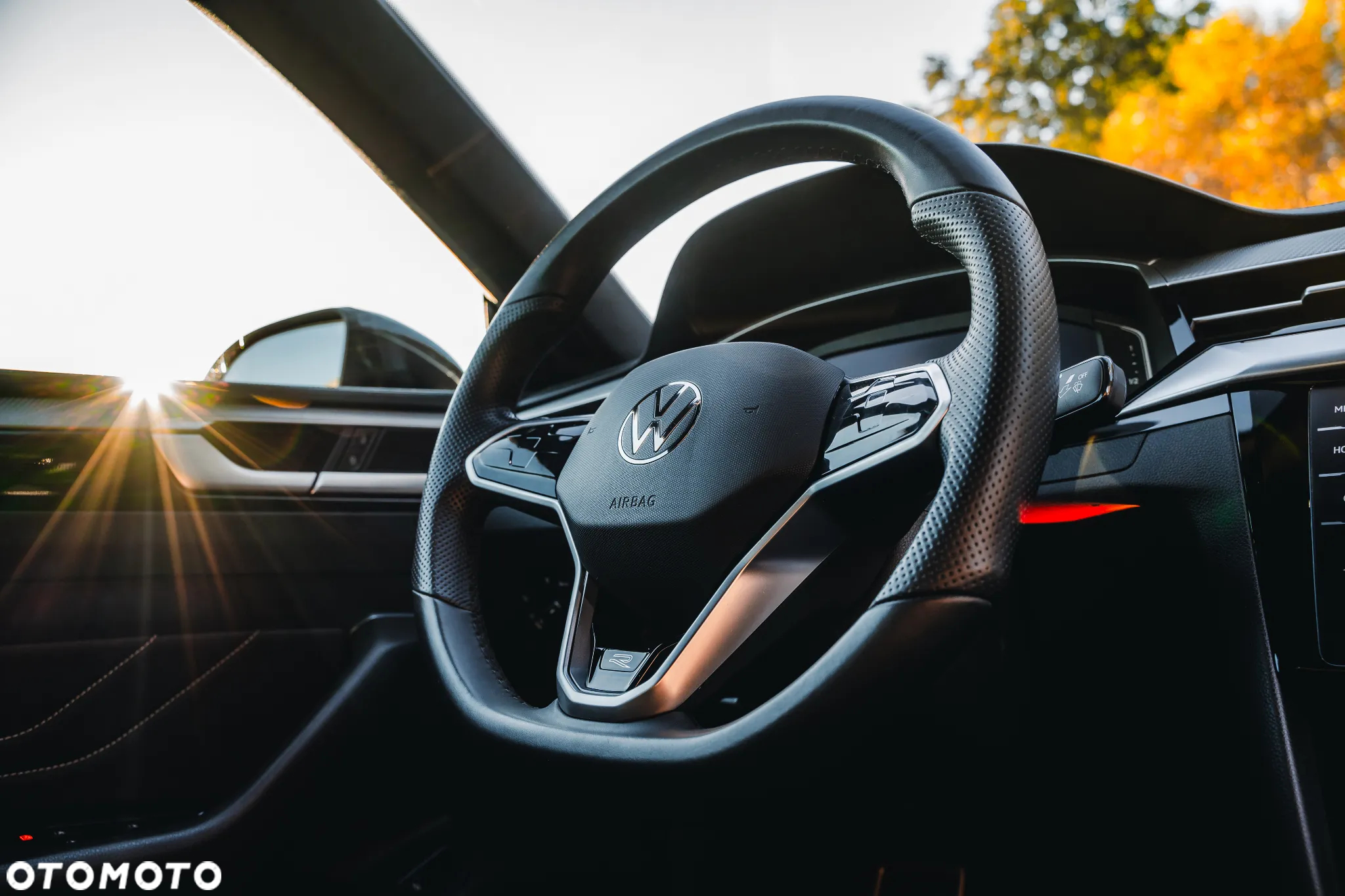 Volkswagen Arteon 2.0 TSI R-Line DSG - 24