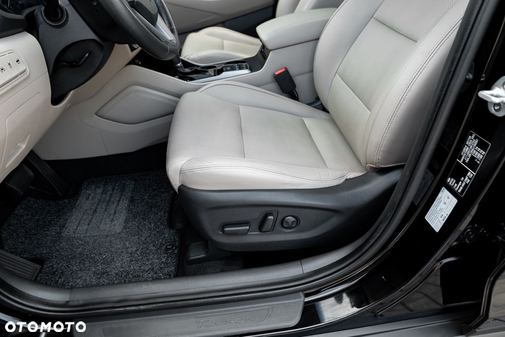 Hyundai Tucson 1.6 GDi 4WD DCT Premium - 19