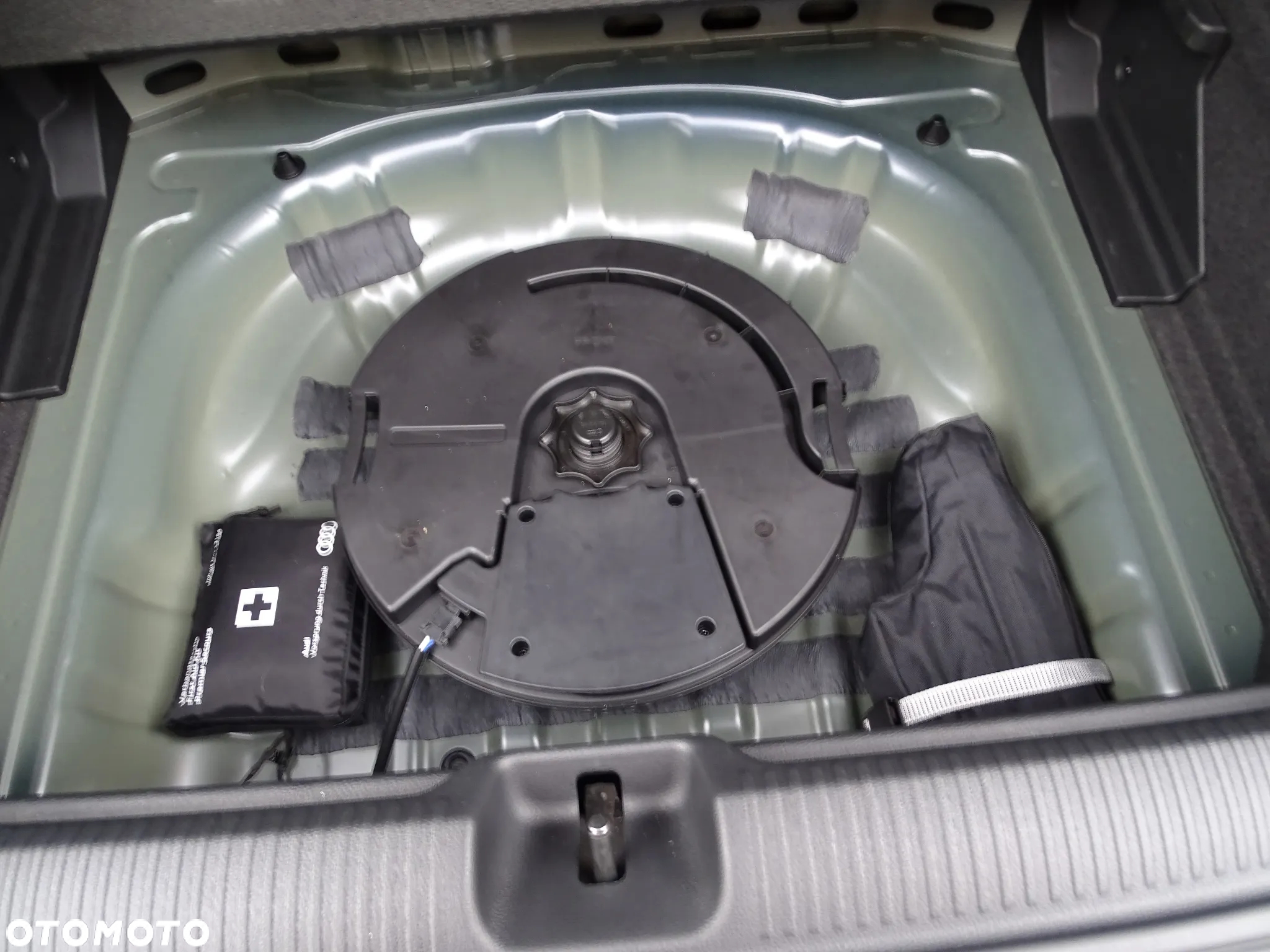Audi Q2 35 TFSI S tronic - 13
