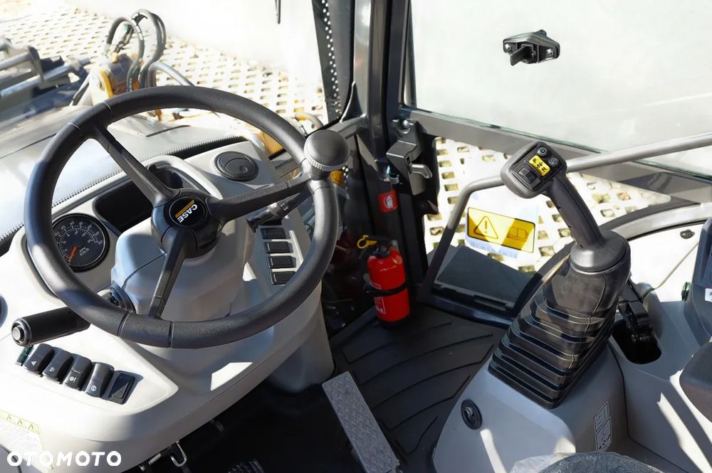 Case 580SV nowa nieużywana od autoryzowanego dealera - 6