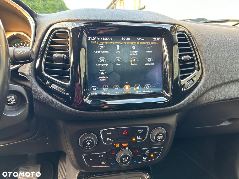Jeep Compass 2.0 MultiJet Active Drive Automatik Limited - 32