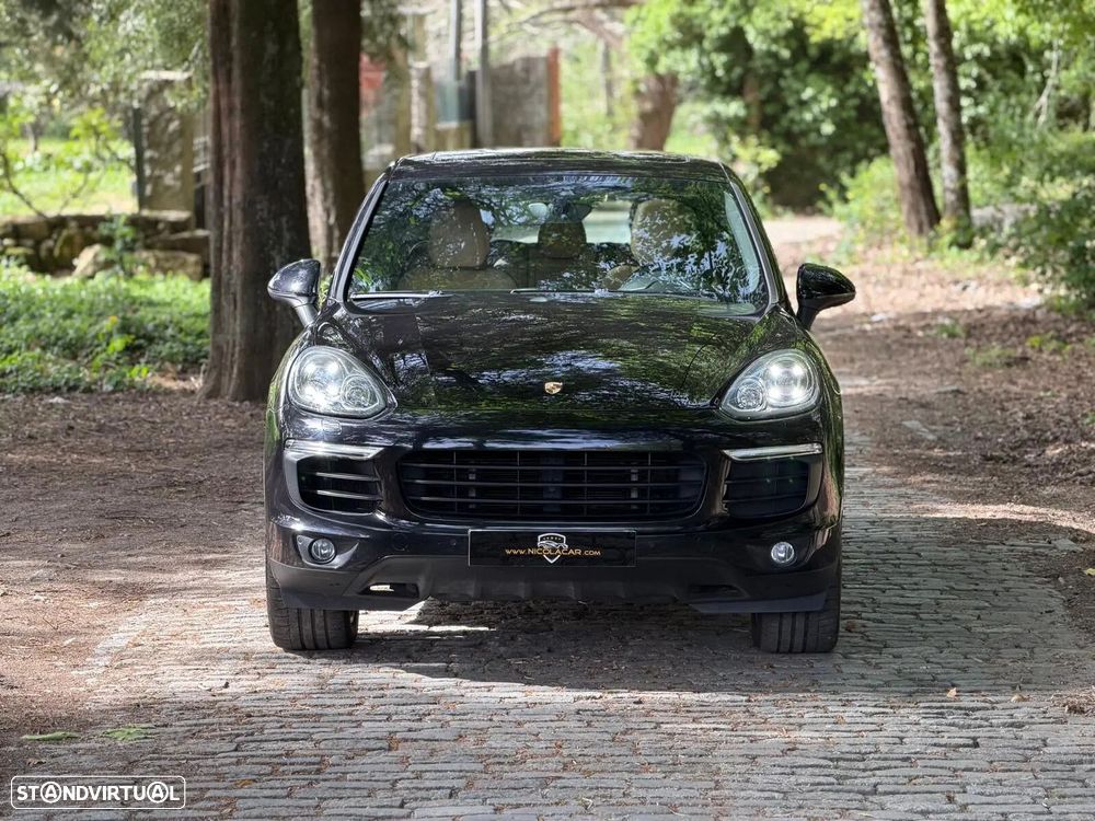 Porsche Cayenne S E-Hybrid Platinum Edition - 3