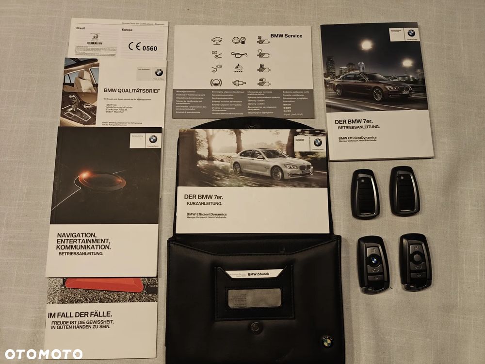 BMW Seria 7 740d xDrive - 36