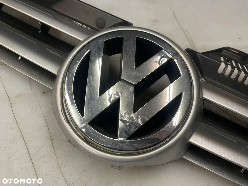 Grill Atrapa zderzaka Golf V LA7W 1K0853655A - 3