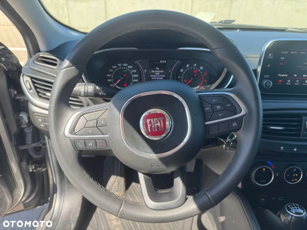Fiat Tipo 1.4 T-Jet 16v Lounge - 10