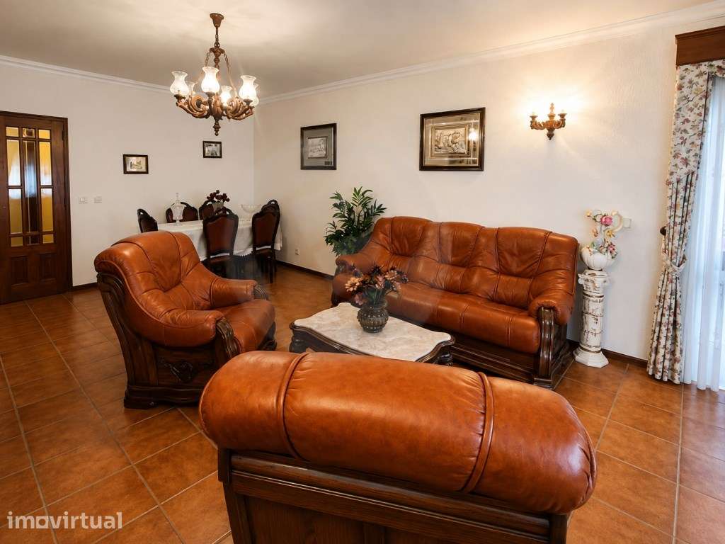 Apartamento T2 em prédio na 1ª Linha de Mar - Grande imagem: 4/35