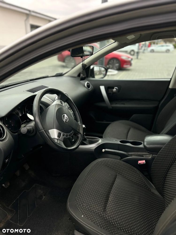 Nissan Qashqai - 11
