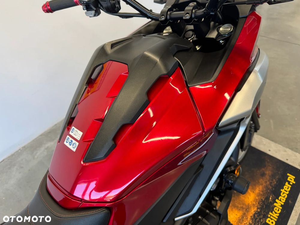 Honda NC - 17