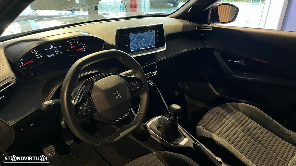 Peugeot 2008 1.2 PureTech Active Pack - 7