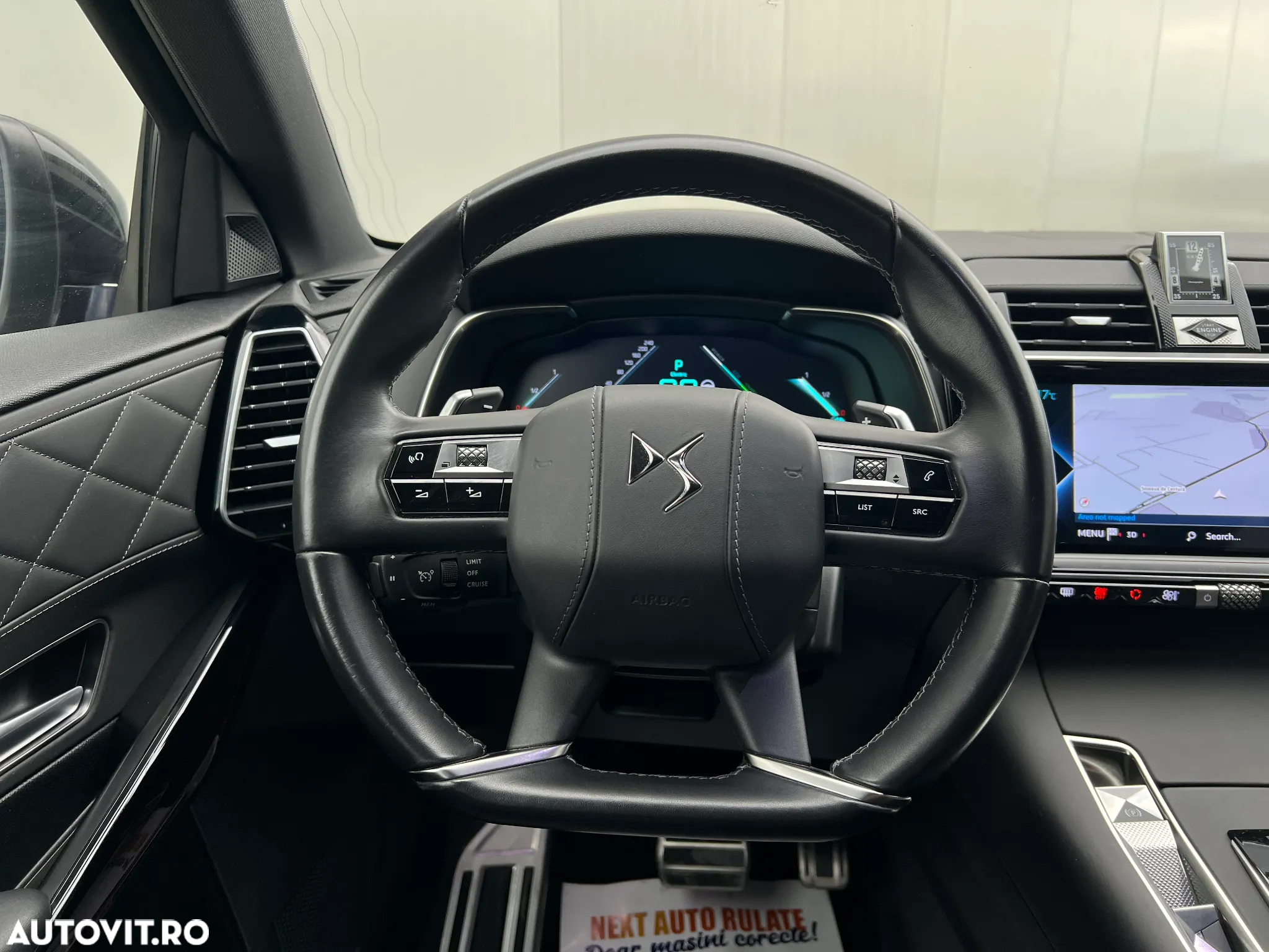 Citroën DS7 Crossback E-TENSE 4x4 GRAND CHIC - 14