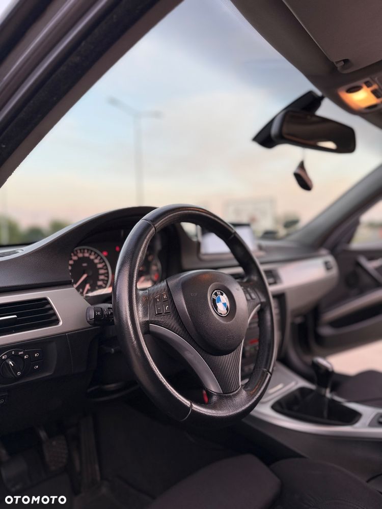 BMW Seria 3 - 11