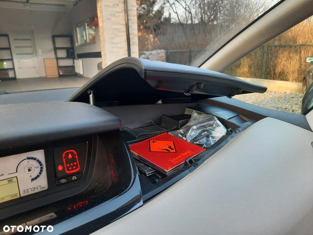 Citroën C4 Grand Picasso 2.0 16V EGS6 Exclusive - 18