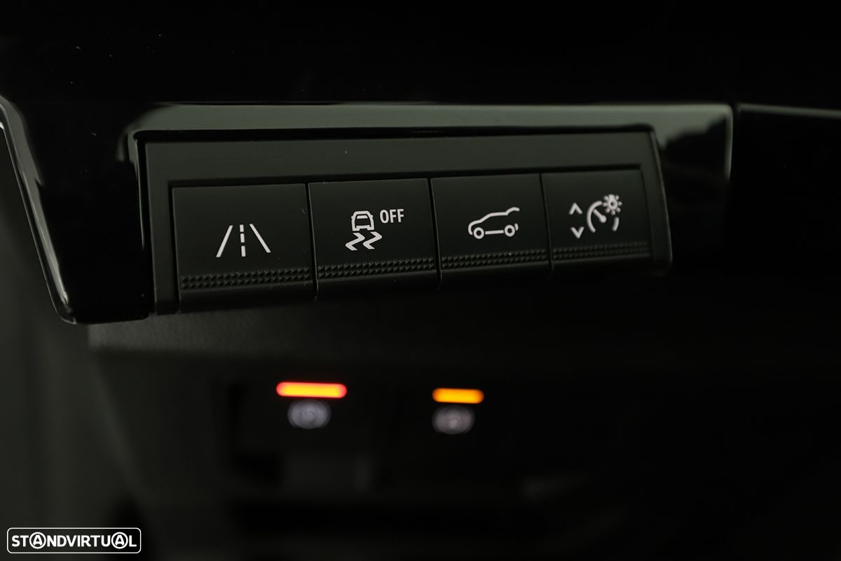 Renault Austral 1.2 E-Tech Iconic Espirit - 20