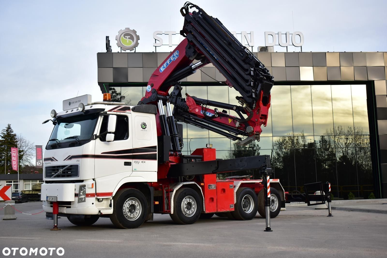 Volvo FH 520 8x2 EFFER 850 Fly Jib HDS Żuraw Wciągarka - 8
