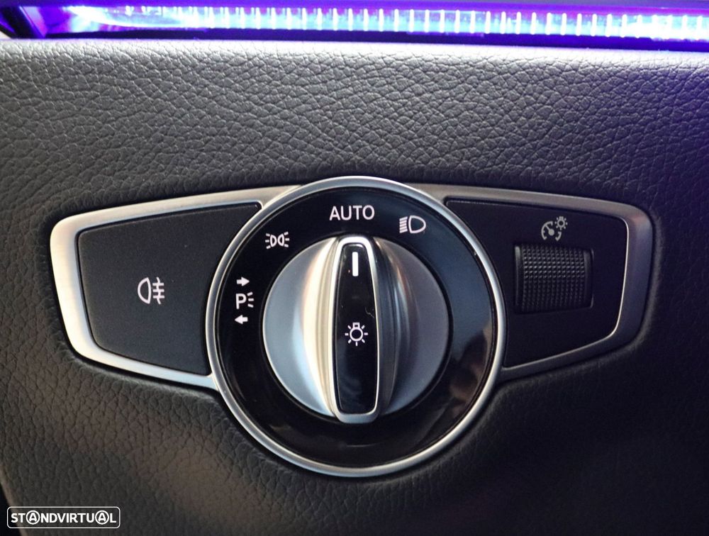 Mercedes-Benz E 220 d AMG Line - 17