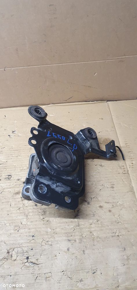 Łapa poduszka skrzyni biegów Land Rover Discovery Sport L550 2.0 D GJ32-7M121-AD - 5