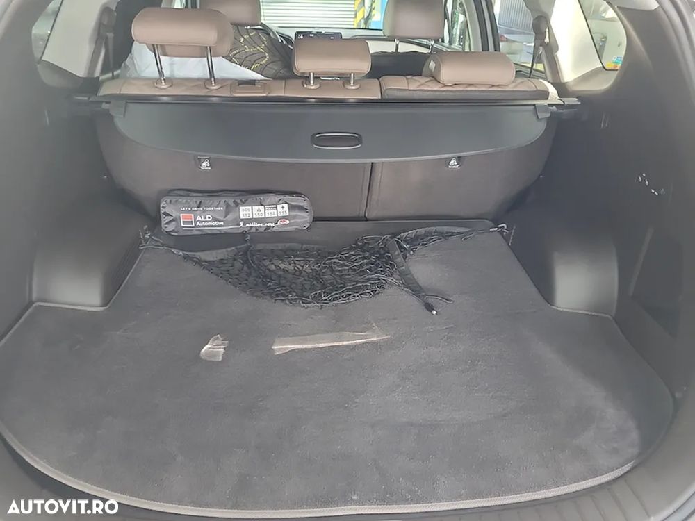 Hyundai Santa Fe - 6