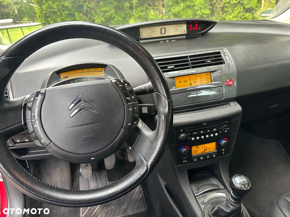 Citroën C4 2.0 HDi Exclusive - 25