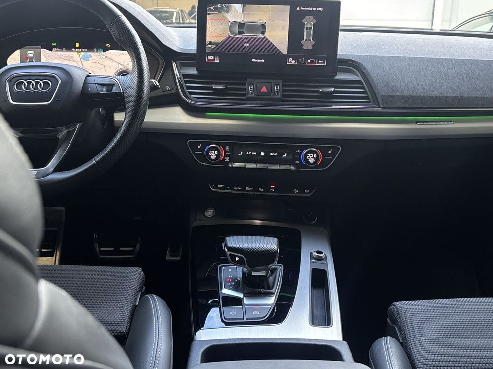 Audi Q5 Sportback - 32