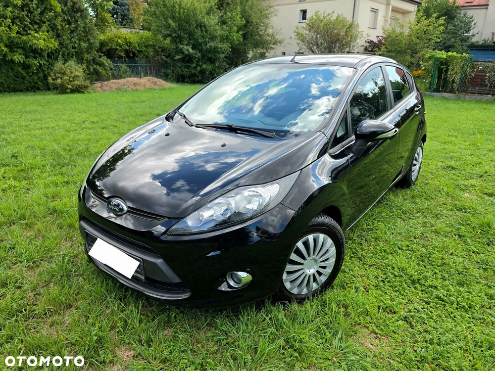 Ford Fiesta 1.25 Champions Edition - 12