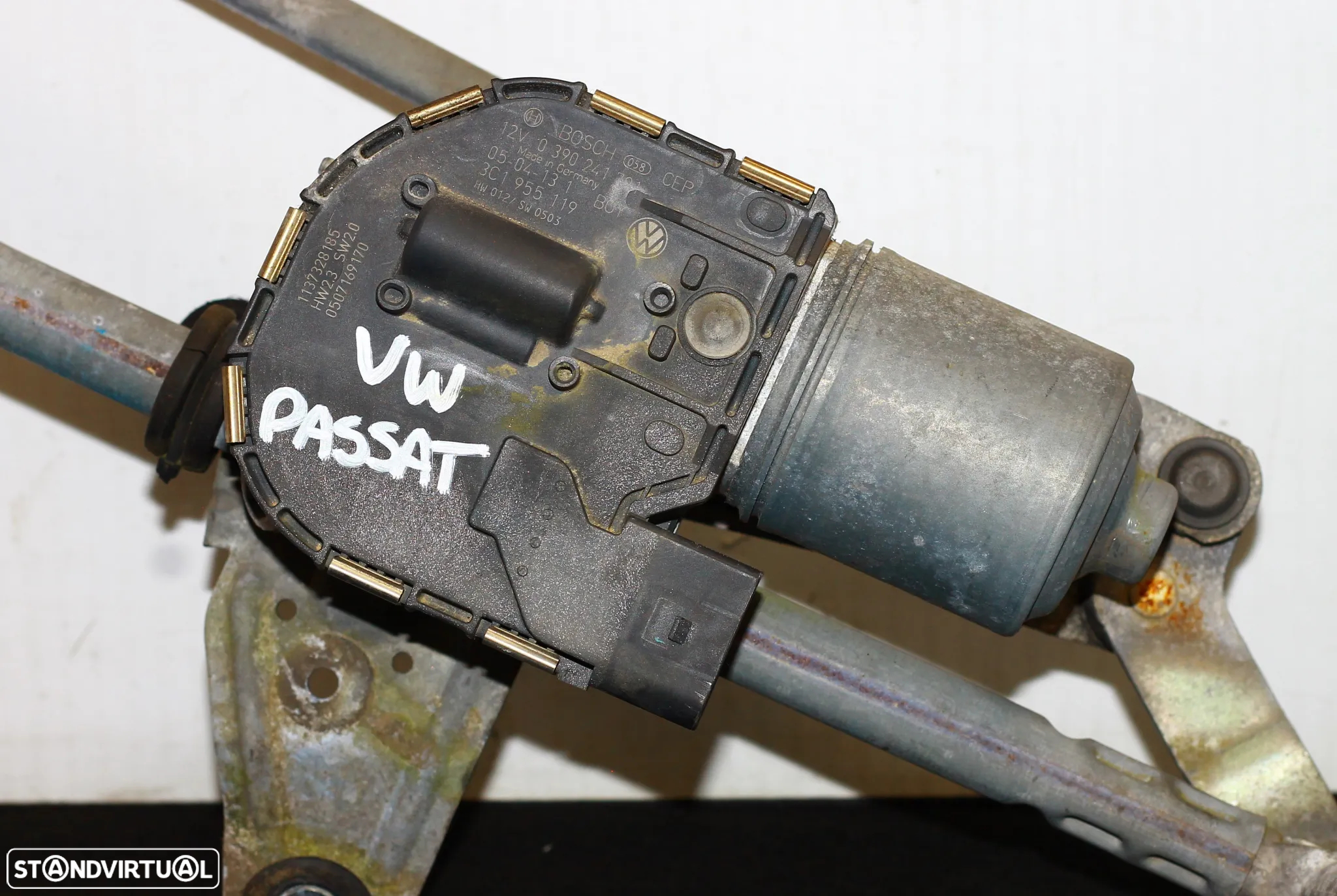 MOTOR LIMPA PARA-BRISAS VW PASSAT - 3