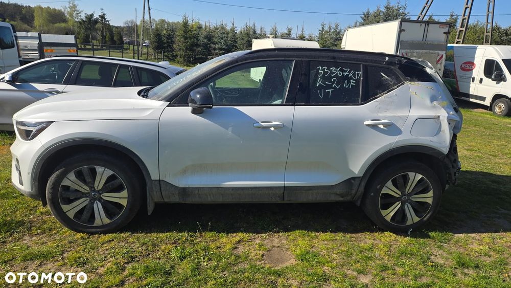 Volvo XC 40 Twin Recharge Plus - 3