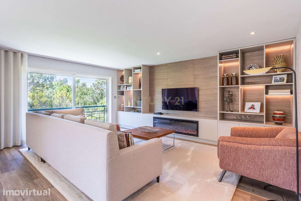Exclusiva Moradia T4 de Luxo | Condomínio Privado | Piscina Privativa - Grande imagem: 2/60