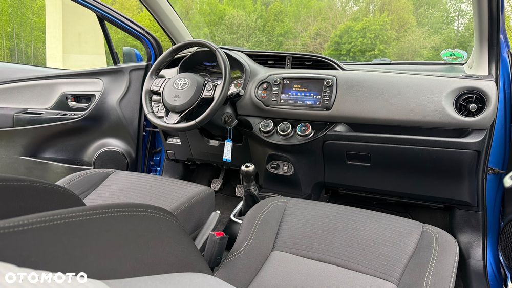 Toyota Yaris 1.0 VVT-i - 21