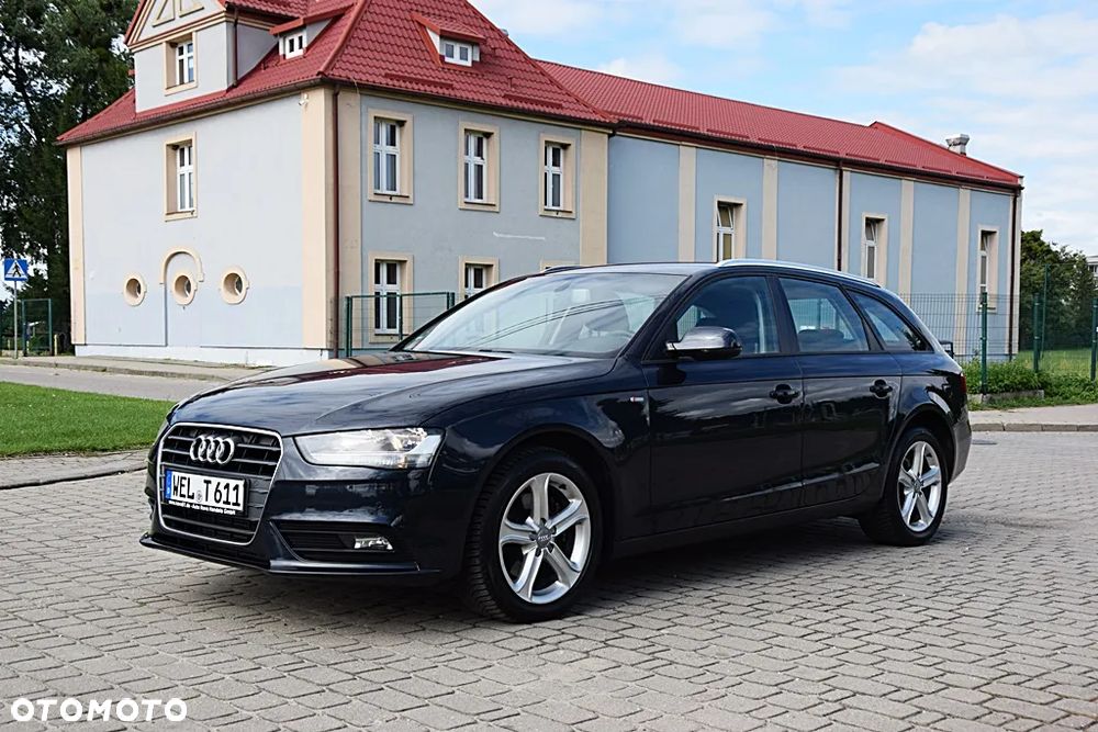 Audi A4 Avant 2.0 TDI DPF S line Sportpaket - 8