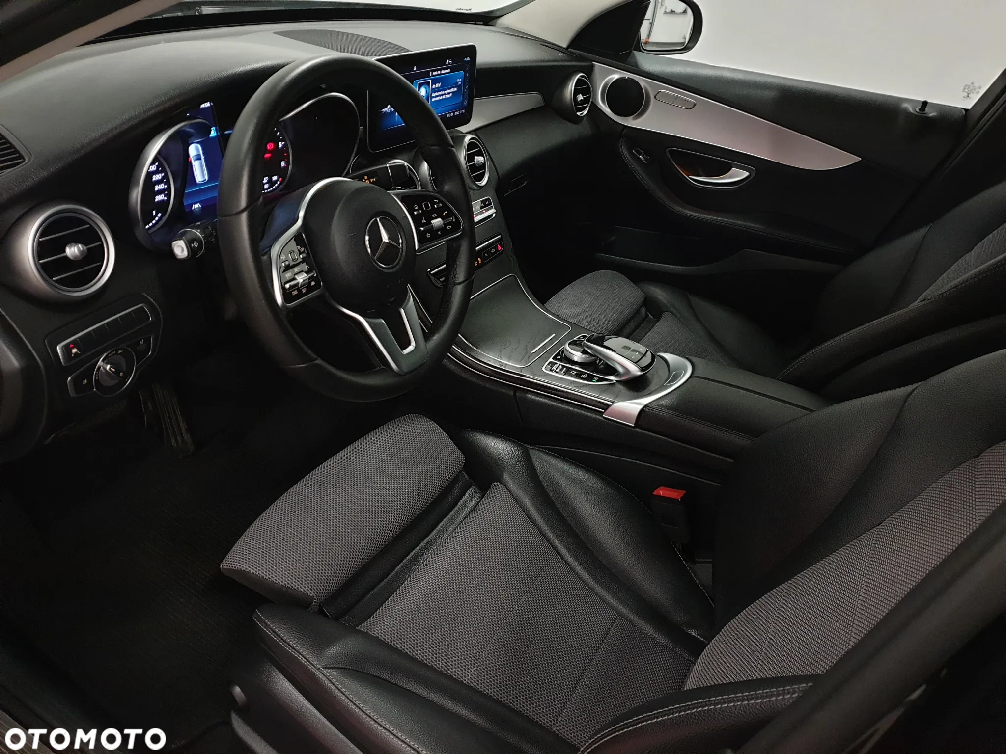 Mercedes-Benz Klasa C 220 d T 9G-TRONIC Avantgarde - 8