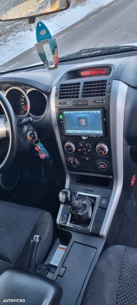 Suzuki Grand Vitara 1.9 DDIS Navi - 14