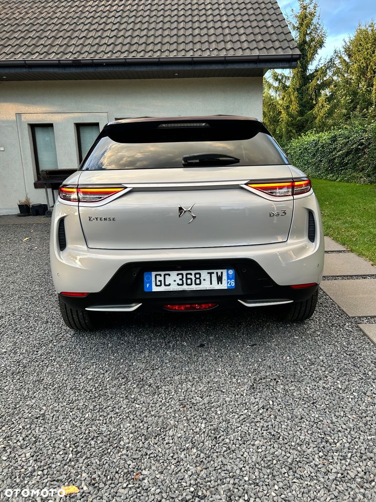 DS Automobiles DS 3 Crossback Crossback PERFORMANCE LINE + - 7