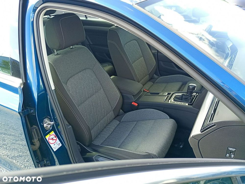 Volkswagen Passat Variant 1.5 TSI EVO Business DSG - 29