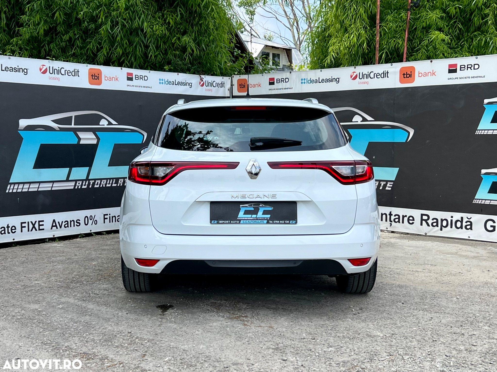 Renault Megane Grandtour TCe 115 GPF LIMITED - 5