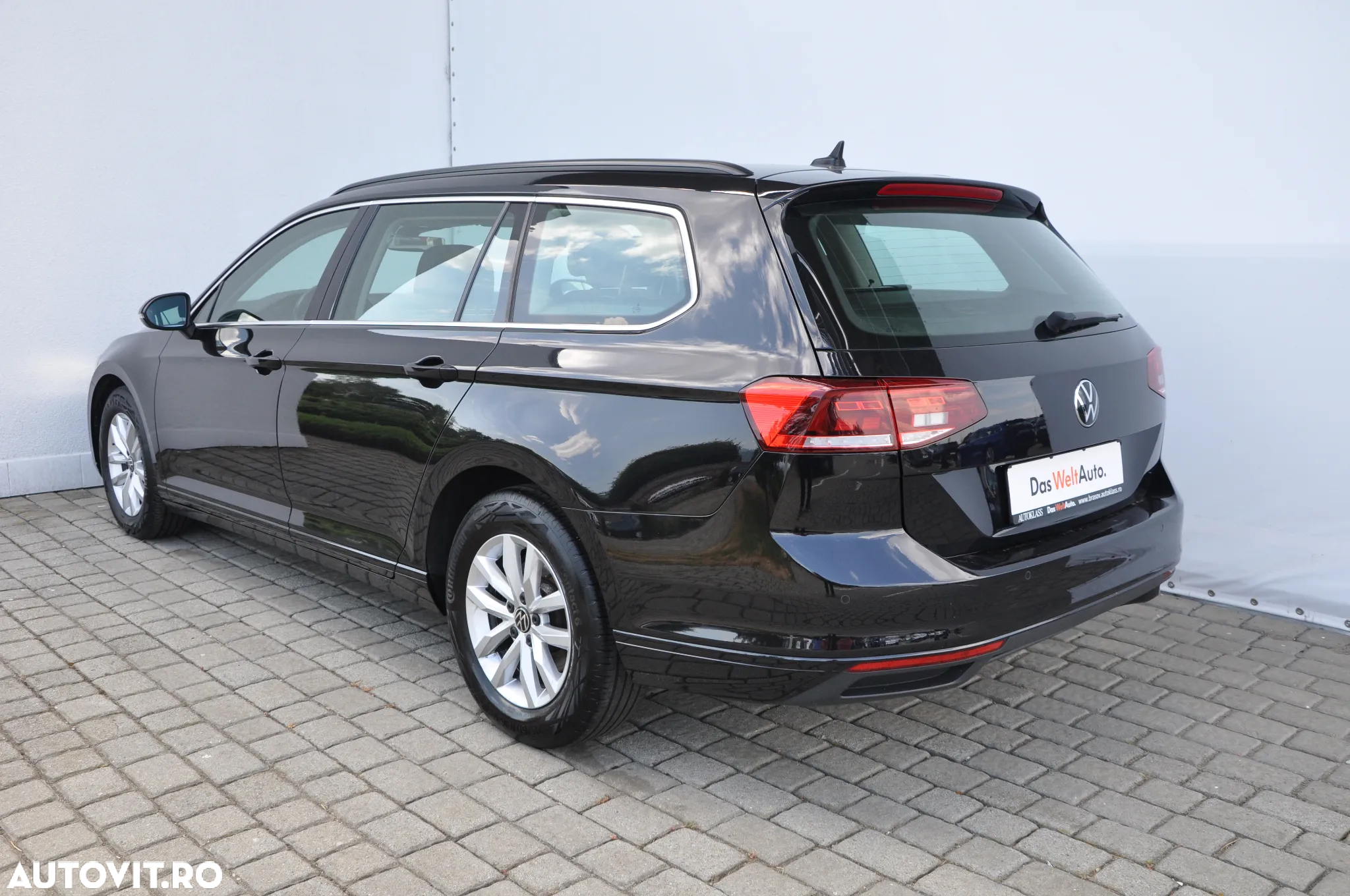 Volkswagen Passat 2.0 TDI DSG Comfortline - 3