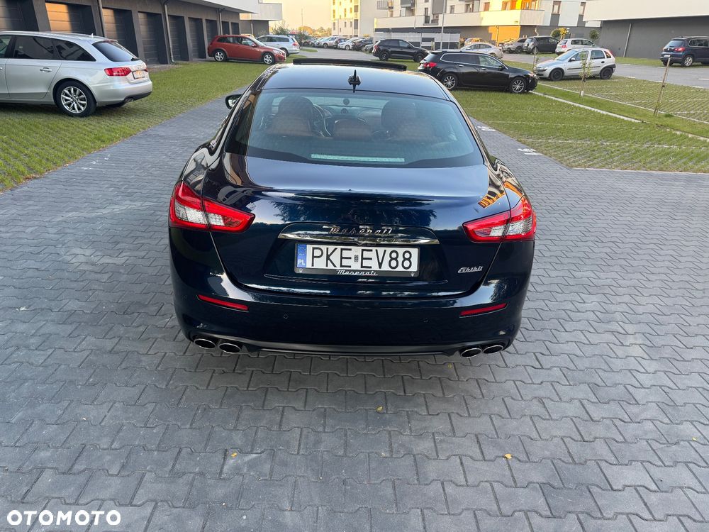 Maserati Ghibli GranLusso - 9