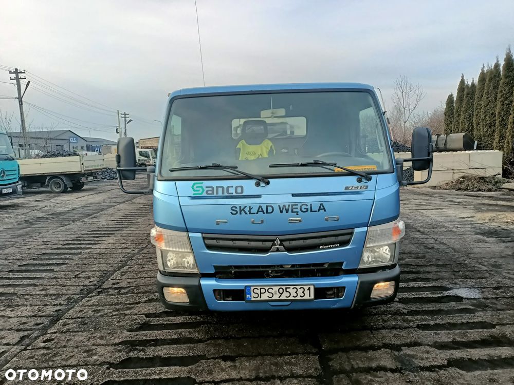 Mitsubishi FUSO - 8