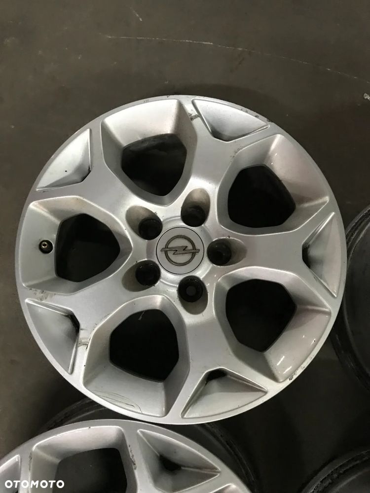 OPEL FELGI ALUMINIOWE 5X110 ET37 6.5J 16" - 4